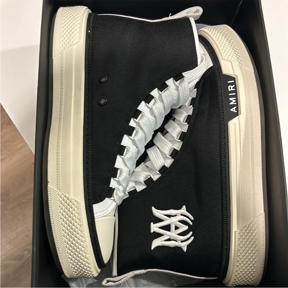 Amiri size 11 men’s sneakers